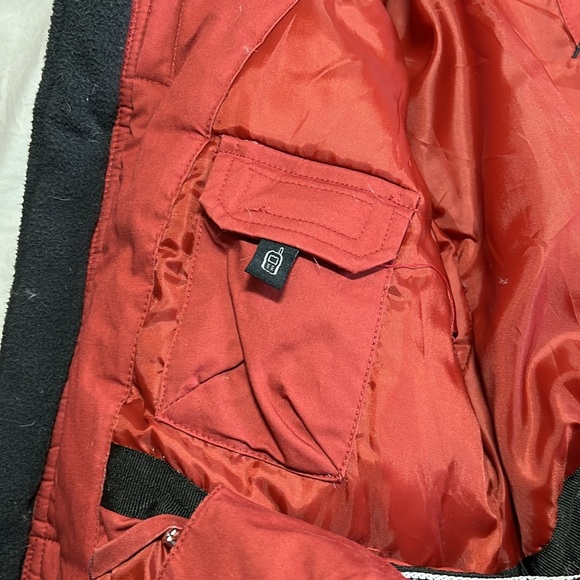 3T Down filled Timberland winter jacket - Picture 8 of 10